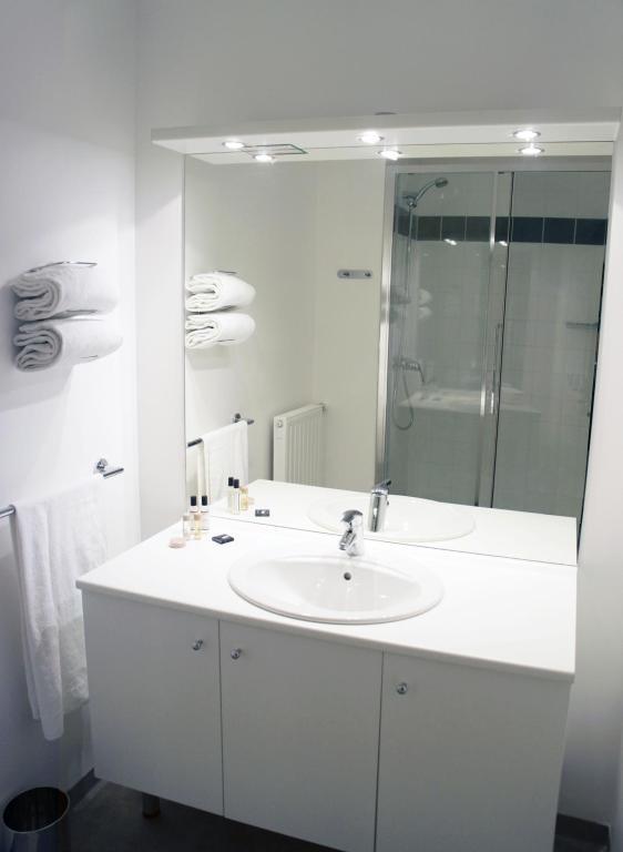 Tulip Inn Lille Grand Stade Residence Prochainement Twenty Business Flats Villeneuve-d'Ascq Ruang foto